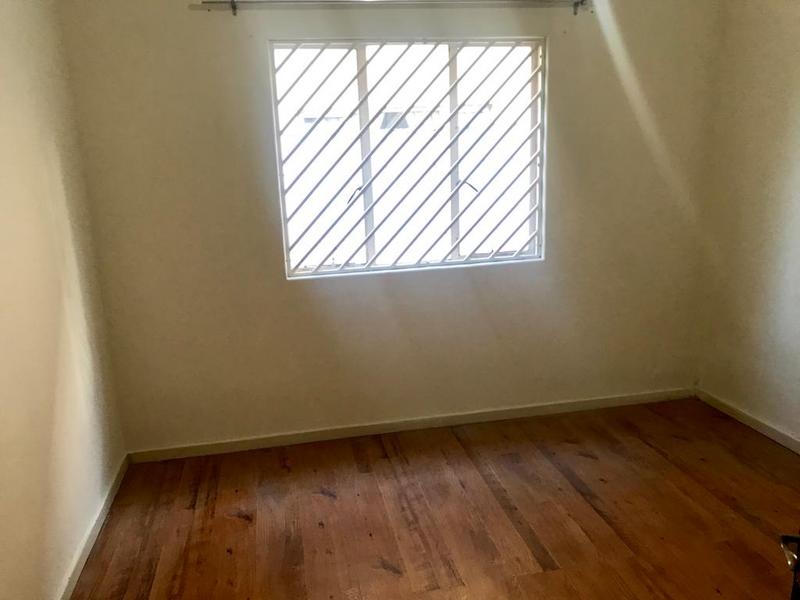 To Let 3 Bedroom Property for Rent in Wynberg Western Cape